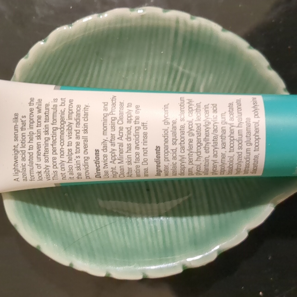 Azelaic Pore Perfector - Picture 2 of 3